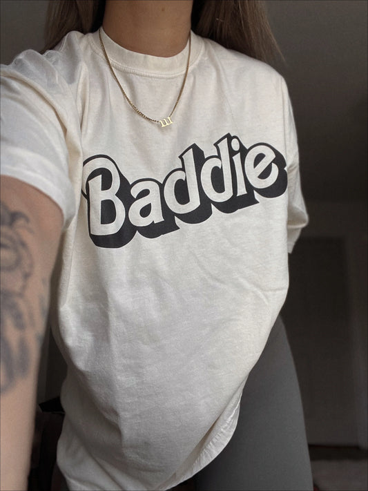 BADDIE | OVERSIZED TEE | IVORY